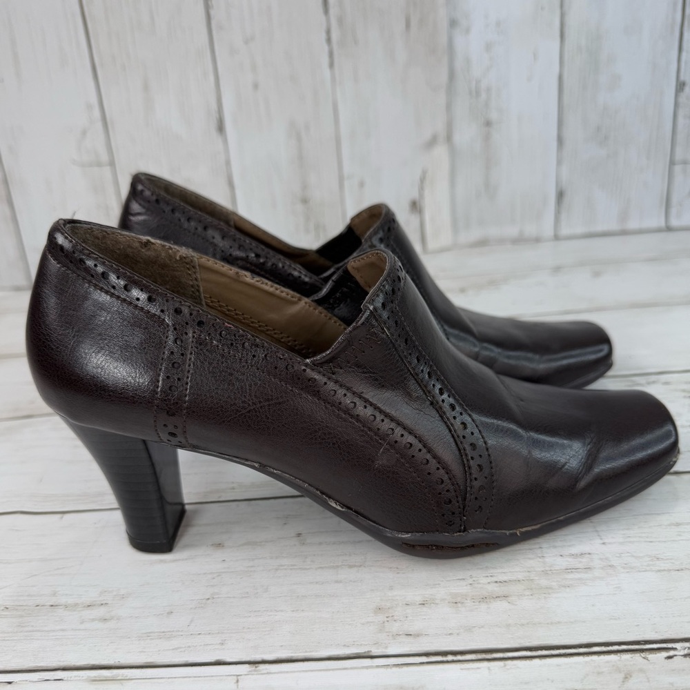 Aerosoles Womens Shoes  Heel Brown Booties Slip Ons Size 6.5
